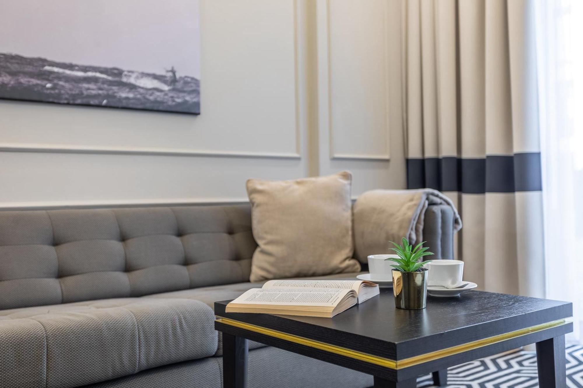 Apartment Ambria Promenada *